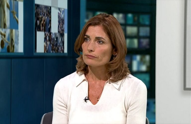 MV5BMDAwMzY0M2ItYjFkMi00YTJkLTk4MTItNjg0NzFmOTM3MzIzXkEyXkFqcGc@._V1_